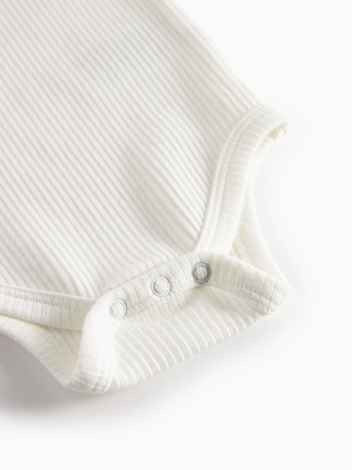 Modal body, Gentle White