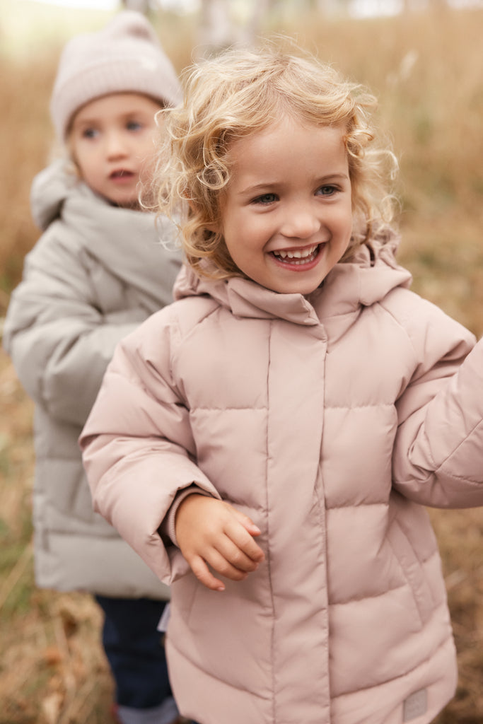 Omega dúnjakki, Light Plum