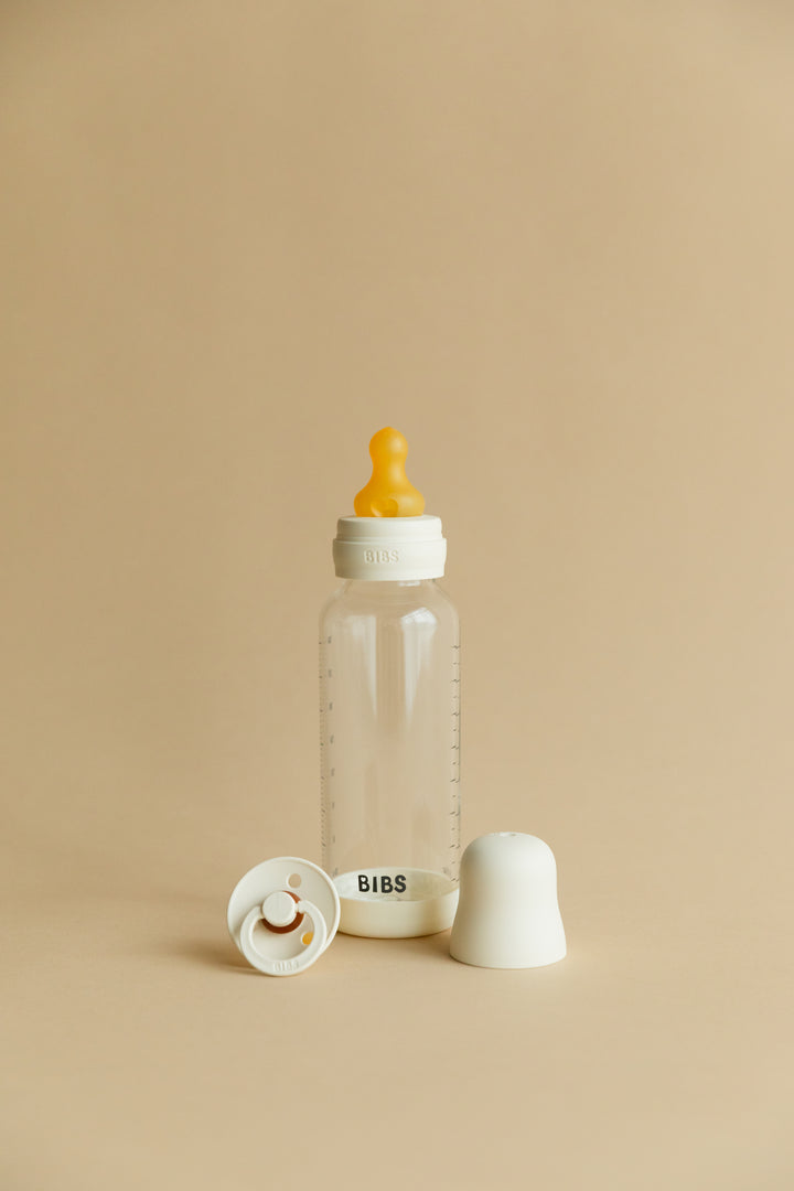 Glasfløska, 240 ml, Silikon, Blush