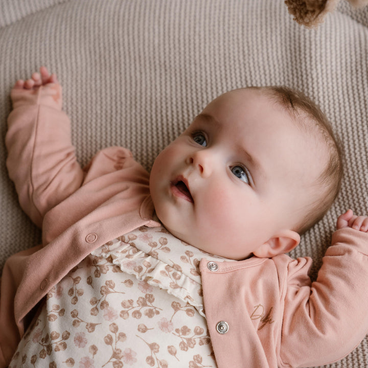 Fatasett, Dusty Pink