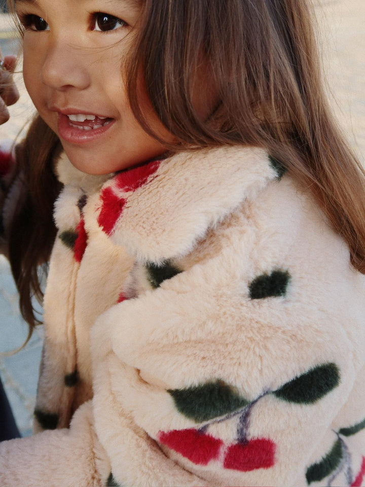 Fuzzie frakki, Ma Grande Cerise