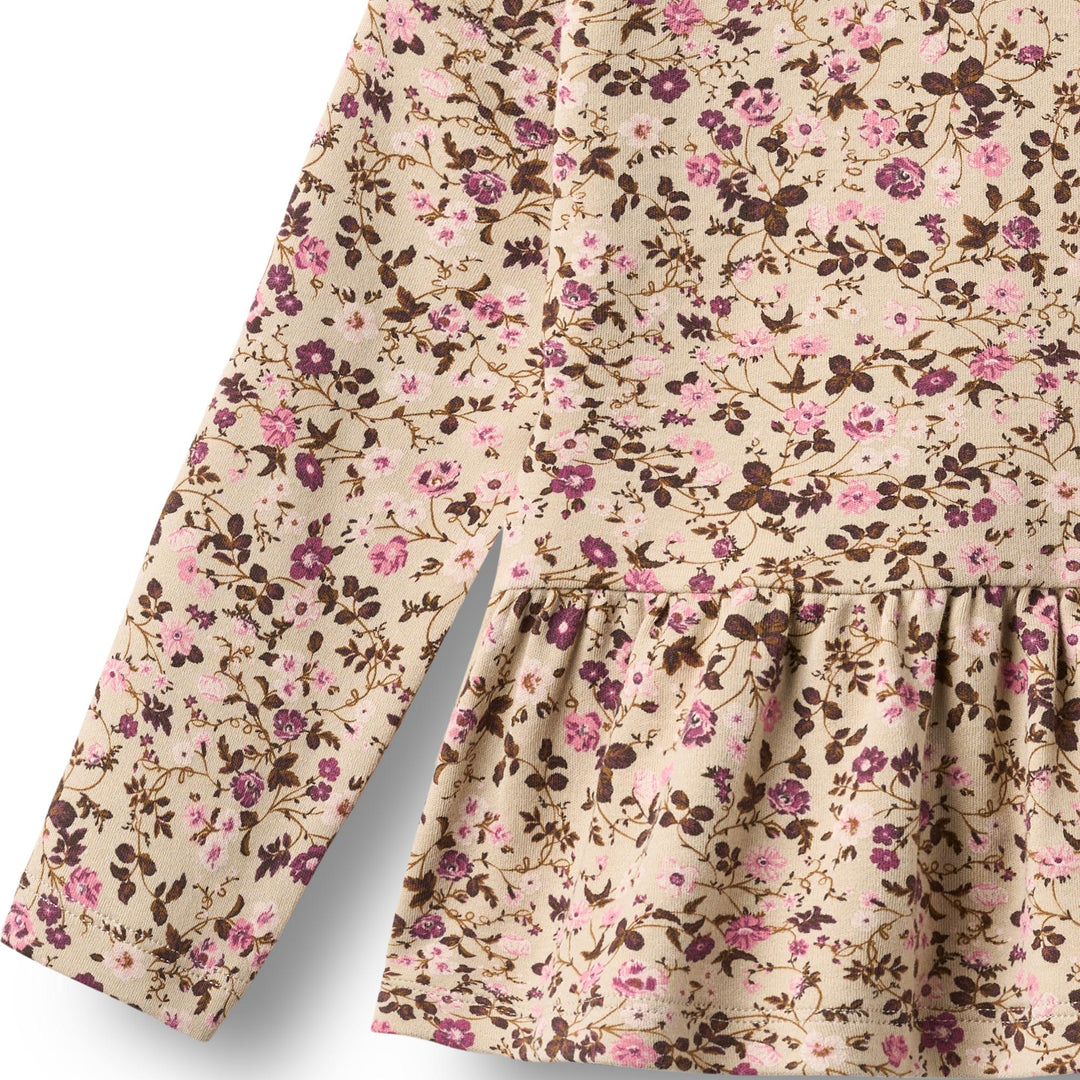 Carolina blusa, Soft Sand Flower