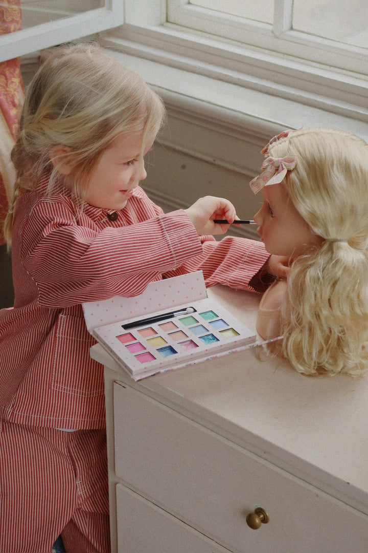 Mimi Make-Up Salon
