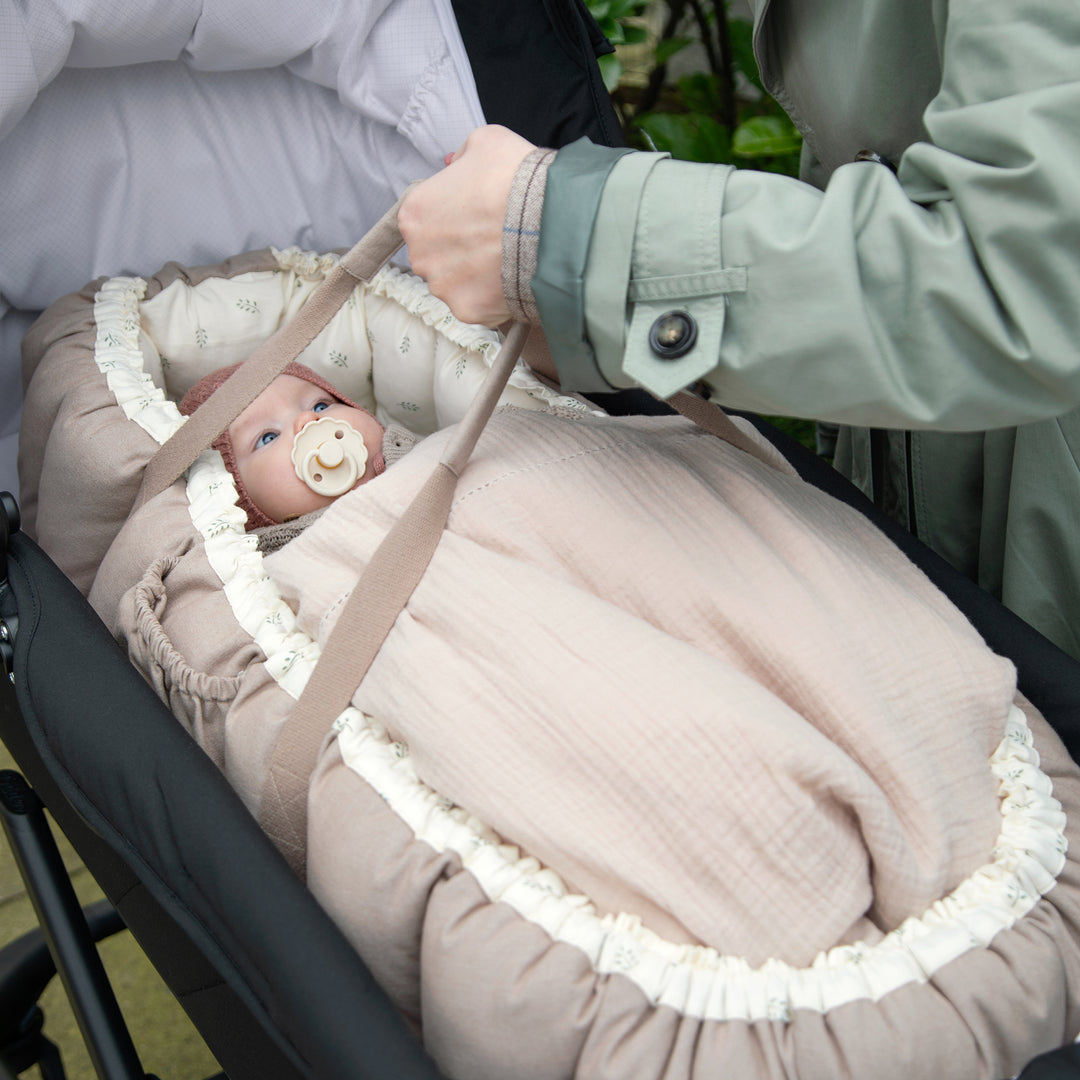 3-in-1 babynest, Sophora Leaves