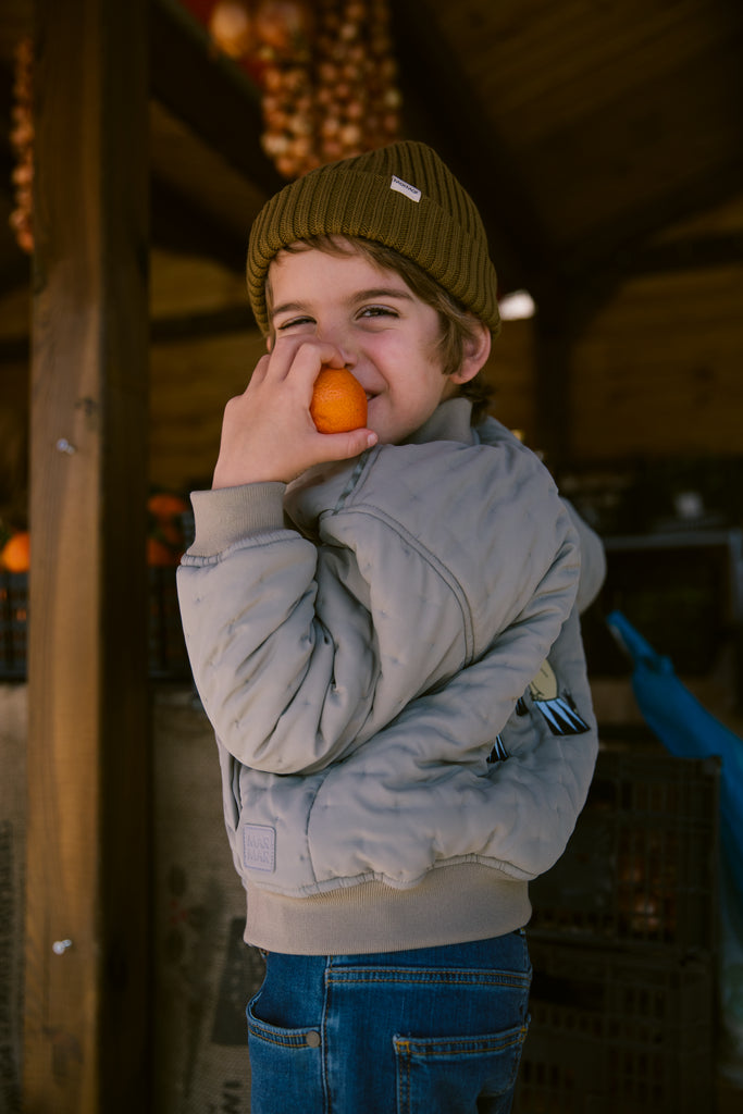 Oki termojakki, Olive Stone