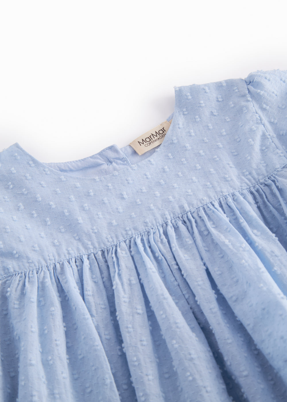 Tuky skjúrta, Windy Blue