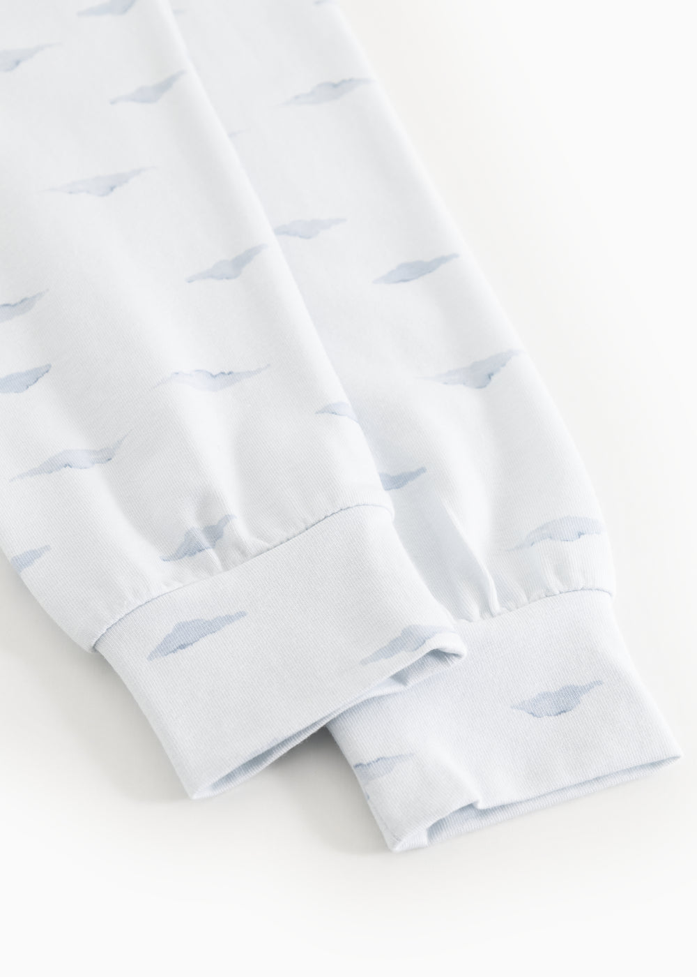 Náttklæðir, Cumu