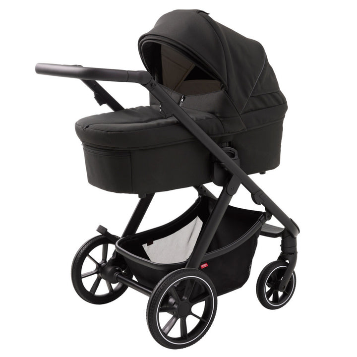 Evoke kombivognur, Black