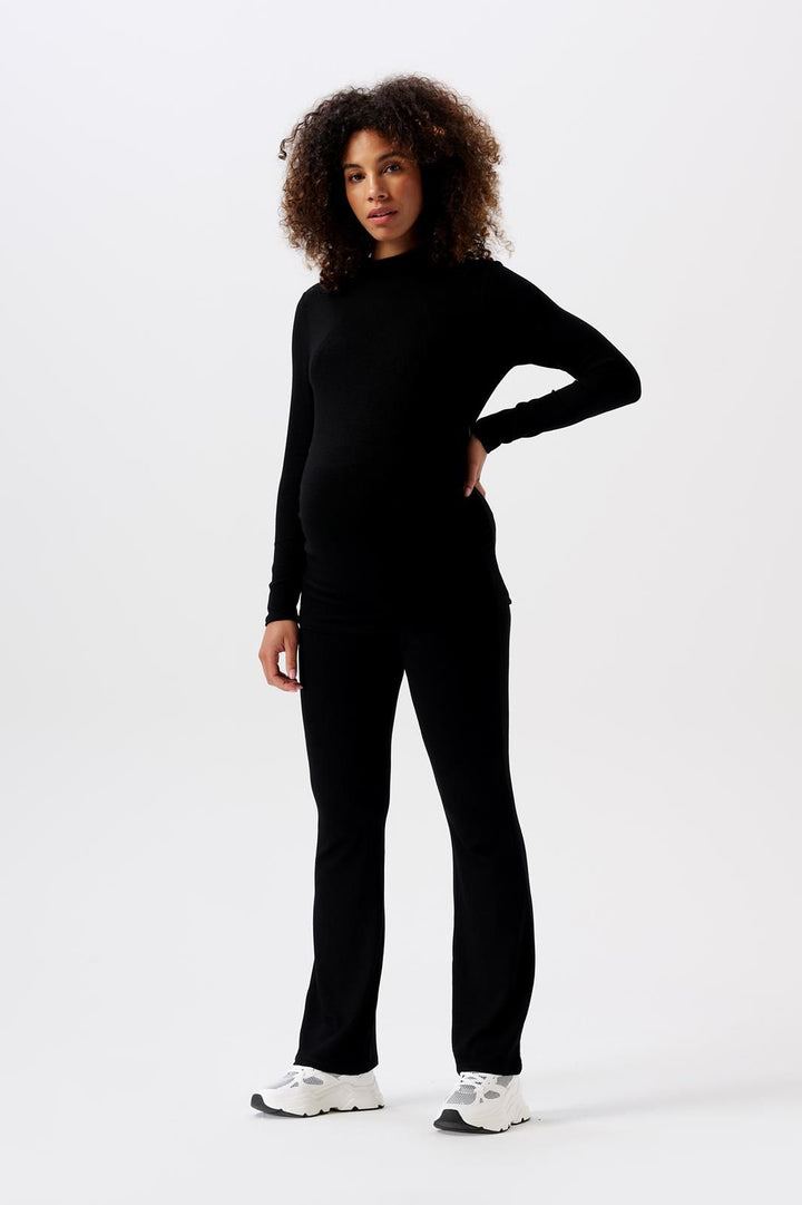 Luci buxur, Black