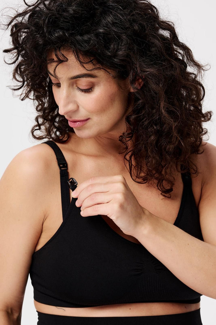 Hura gjafahaldari, Black