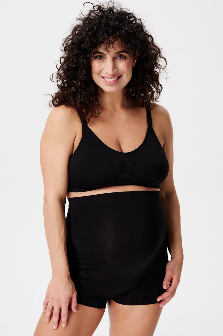 Hura gjafahaldari, Black