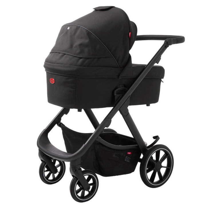 Evoke kombivognur, Black
