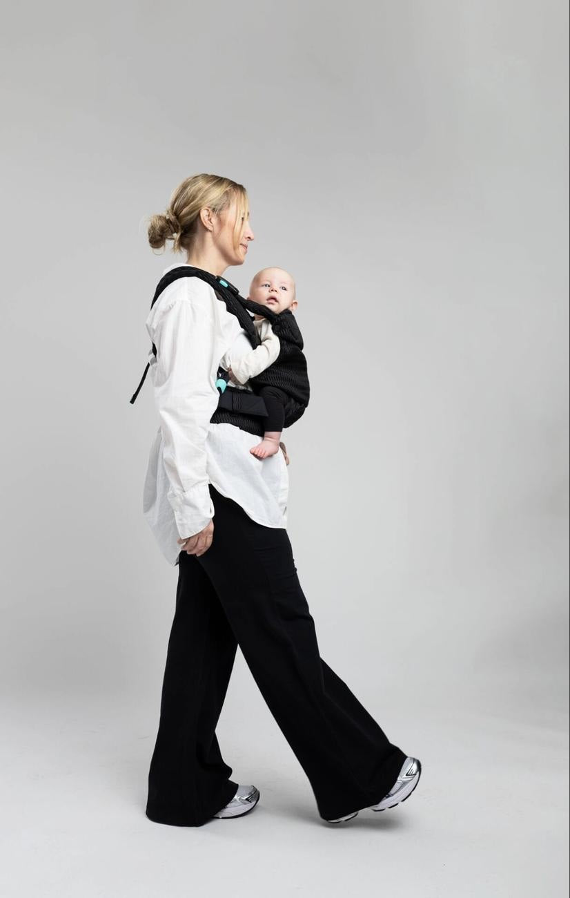 Easy Vol 2 beriseli, Jet Black
