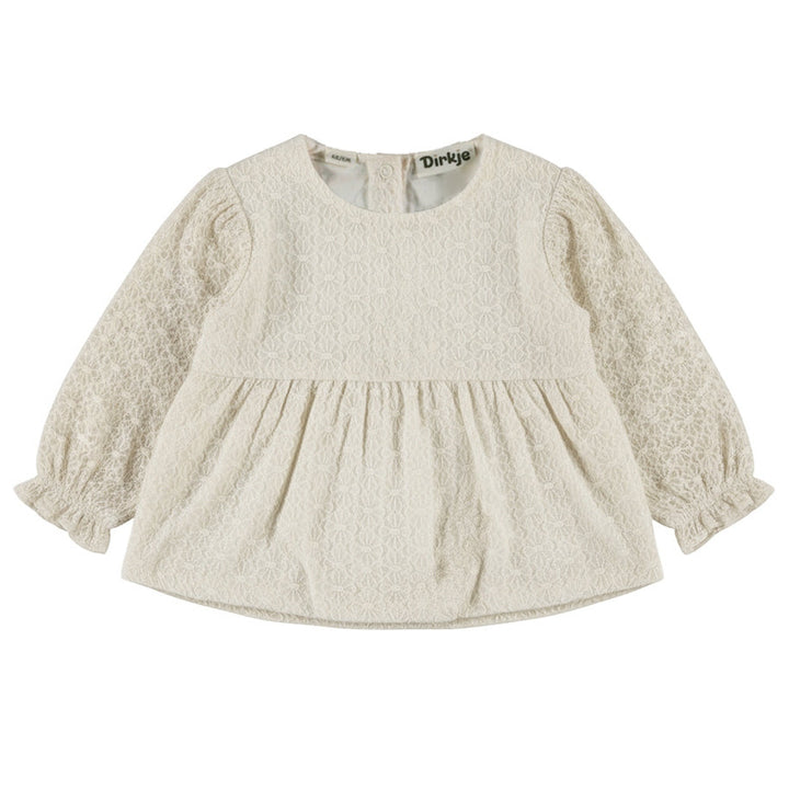 Skjúrta, Antique White