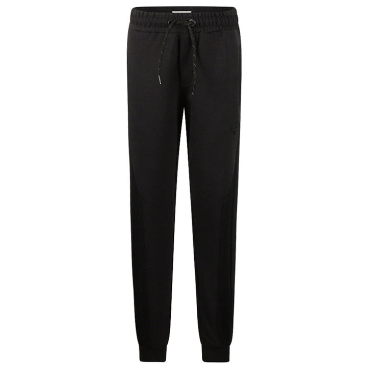 Buxur, Black