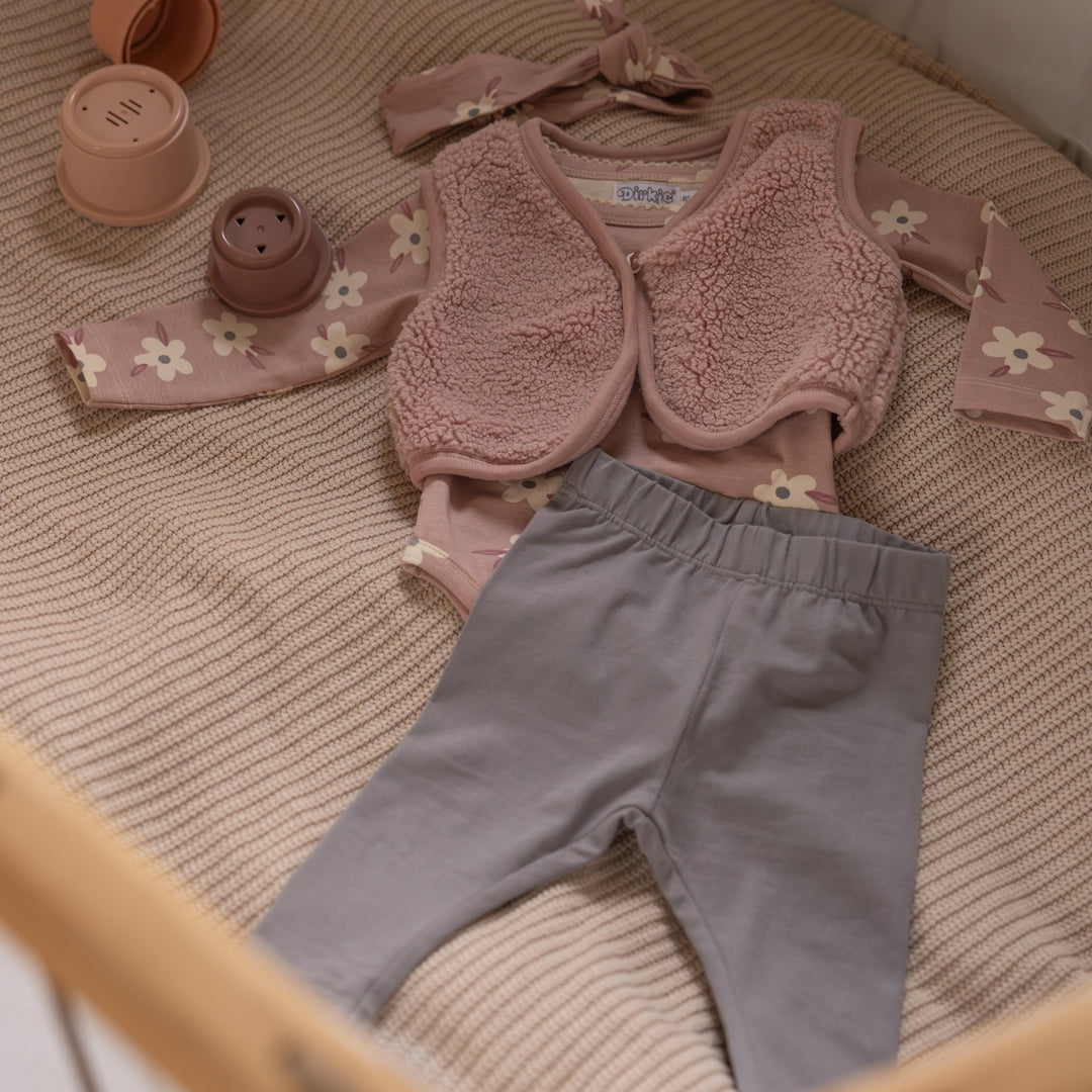 Sett, Light Mauve
