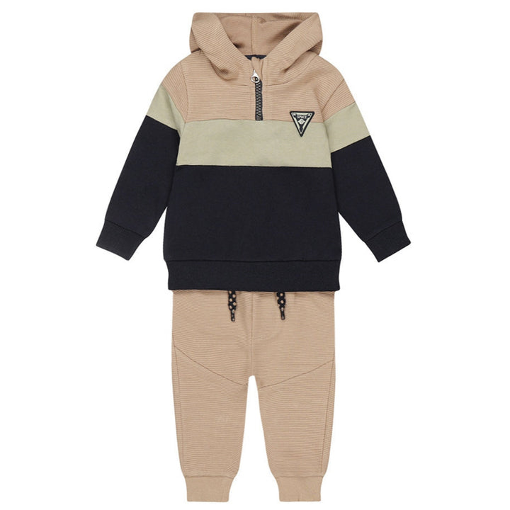 Sett, Beige