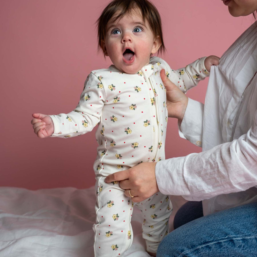 Elliotte drakt, Sweetheart Petals