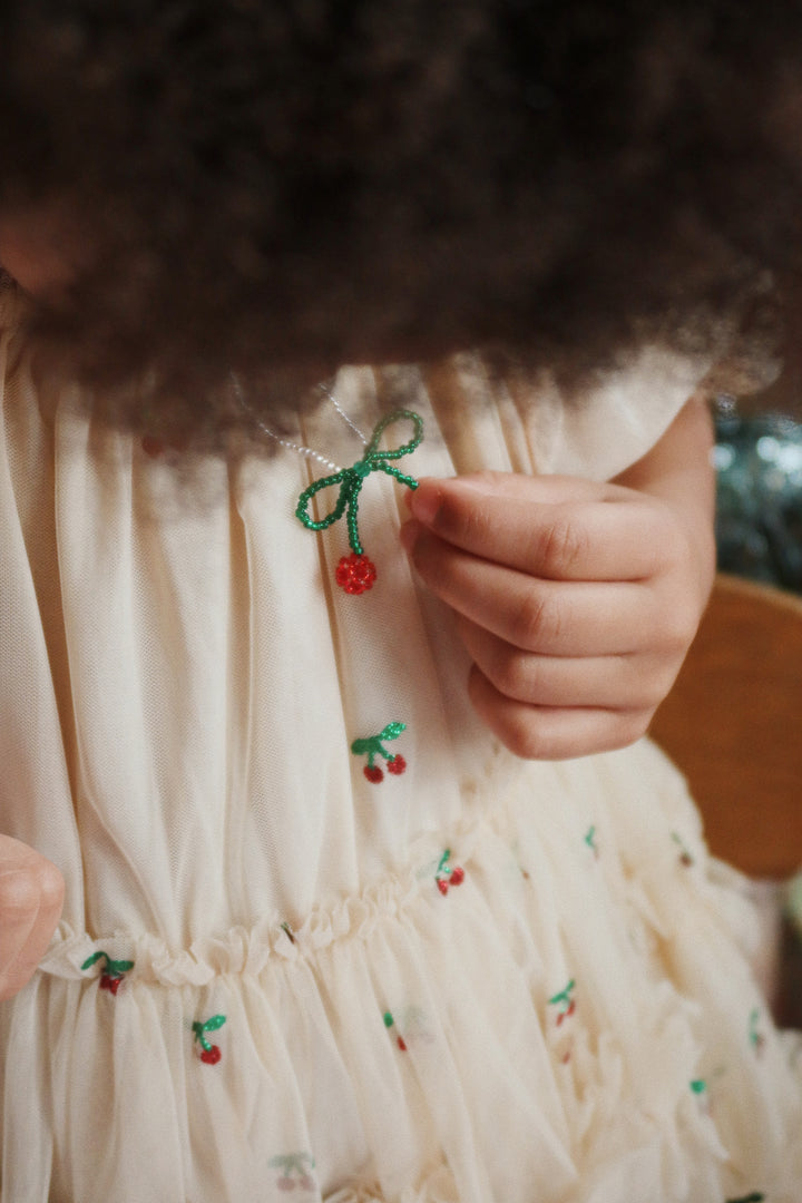 Pearly Cherry háls- og armband