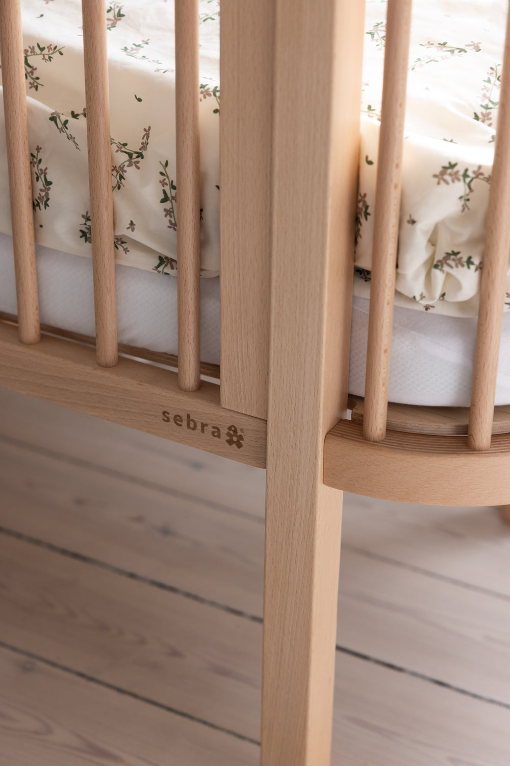 Sebra hjá-song, Wooden