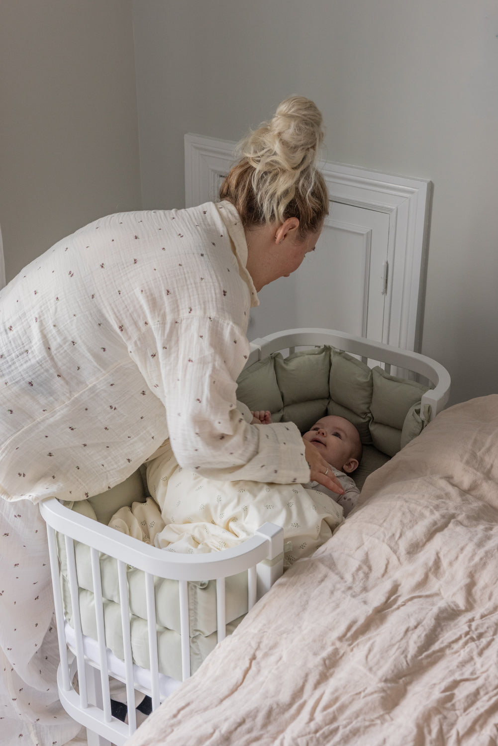 Sebra hjá-song, White