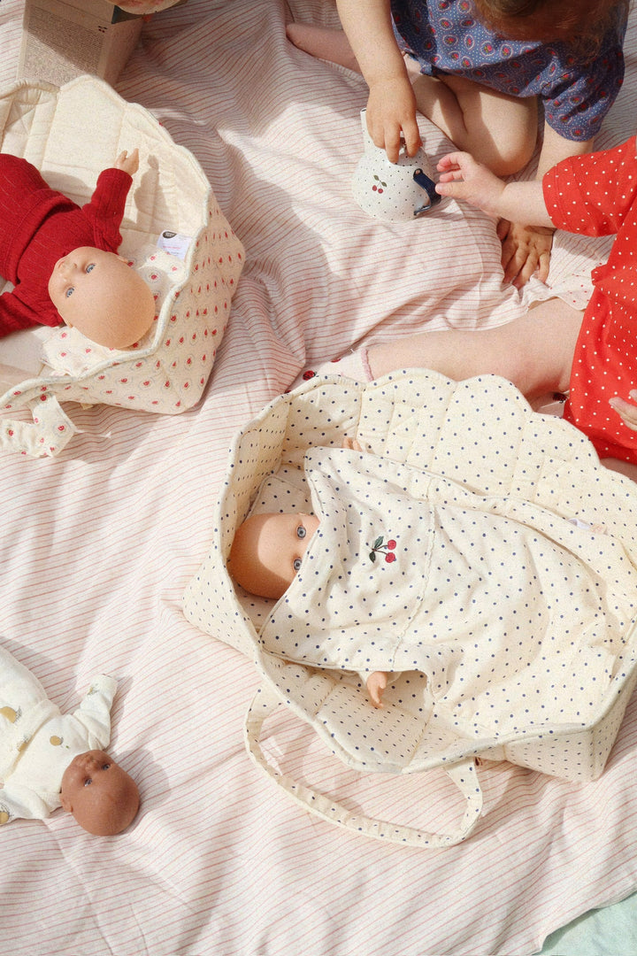 Dukkulyft, Estate Dot