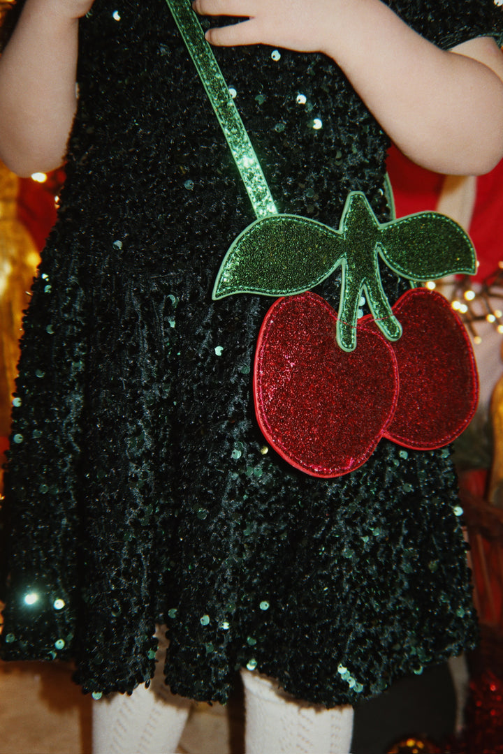 Tamira kjóli, Scarab
