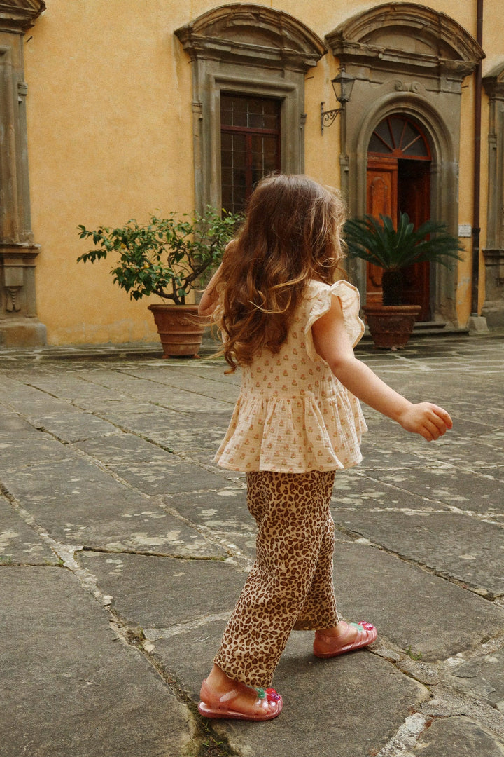 Coco toppur, Carta Rosa