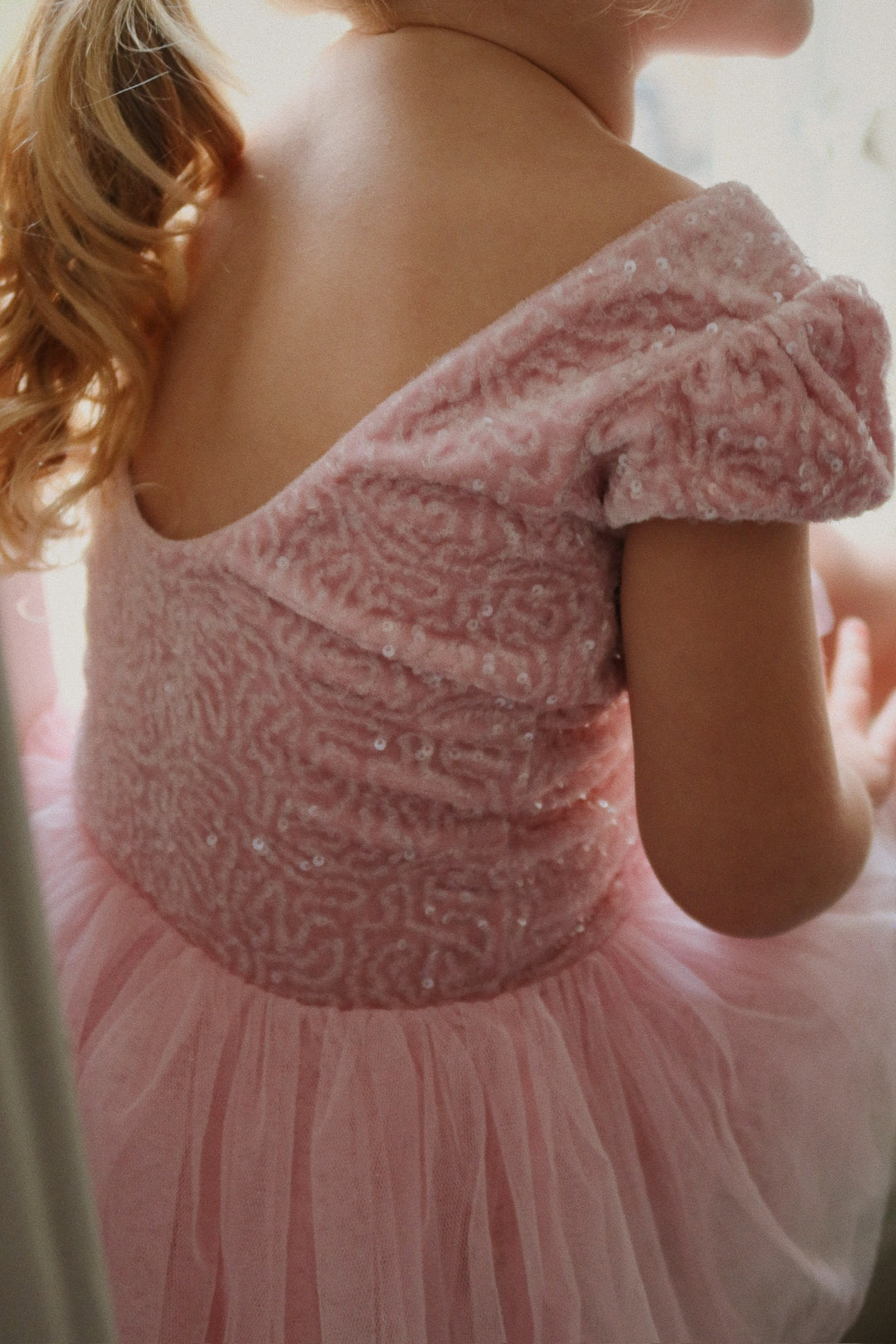 Ballerina kjóli, Ash Rose