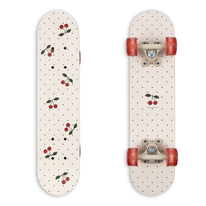 Skateboard, Navy Dot